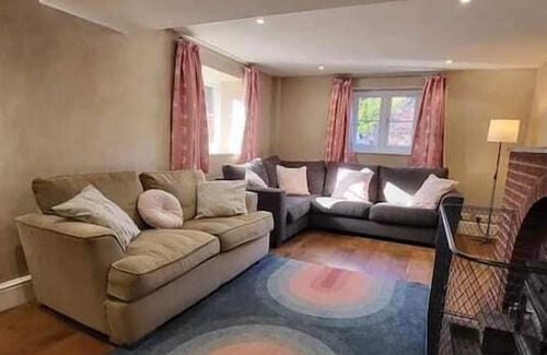 Holford House | Spacious Cottage in Heart of Quantock Hills