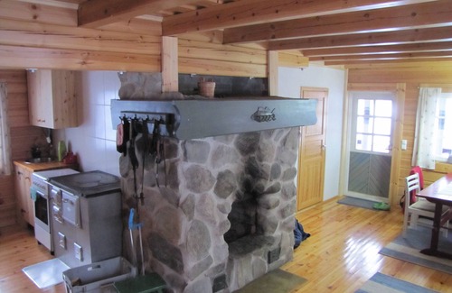 Lotjola House | Spacious cottage on an island in Lake Puruvesi.