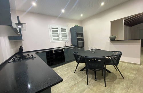 Sainte-Luce Villa | Spacious Diamond case villa, pool, view of Diamond Rock