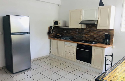 Ducos Apartment | Spacious F2 on the ground floor - "Pipiri