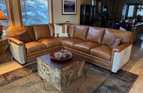 Silverthorne House | Spacious Family Home Close to 4 Ski Resorts, Summit County CO- Mountain Serenity