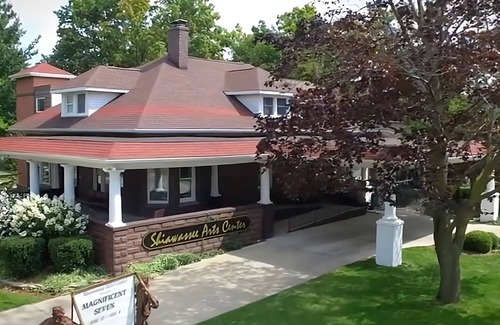 Chesaning House | Spacious Good-Value Accommodation! Free Parking, Pets Are Welcome!