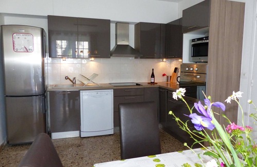 Le Mayet-de-Montagne Cottage | Spacious house with private pool ideal for families and friends