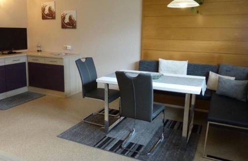 Oetz Apartment | Spacious holiday apartment in the Ötztal with mountain view