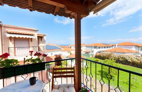 Afytos Apartment | Spacious Holiday Apartment