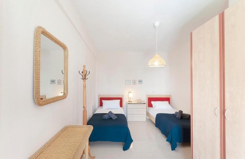 Afytos Apartment | Spacious Holiday Apartment