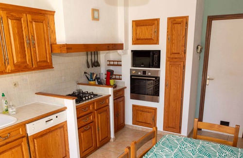 Saint-Esteve House | Spacious house with garden