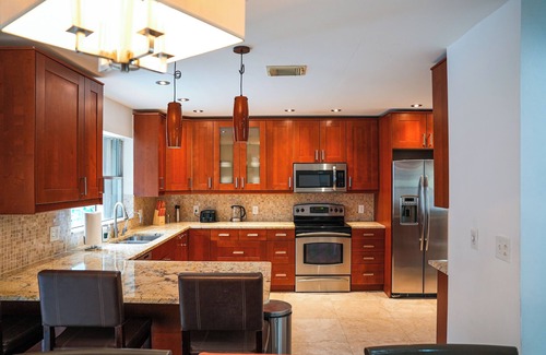 North Central Hollywood House | Spacious house with private pool, close to Hollywood Beach