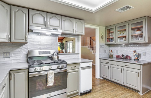 Granbury House | Spacious Lake Granbury Home w/Deck & Boat Dock!