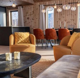 Krodsherad Cabin | Spacious lodge with sauna, ski centre