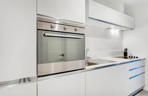 International District Apartment | Spacious Loft in Heart of Montreal, Prime Location
