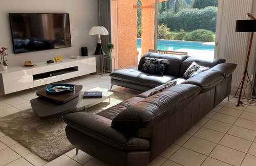 Saint-Nazaire Villa | Spacious Mediterranean villa near the sea