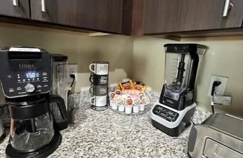 Millenia Apartment | Spacious Midtown 2B/2B near the Best Attactions
