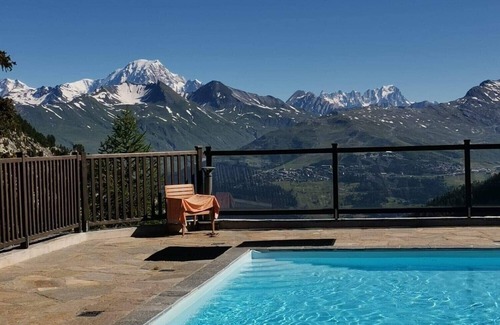 Arc-1950 Apartment | Spacious mountain apartment with pool, SPA and Mont Blanc views