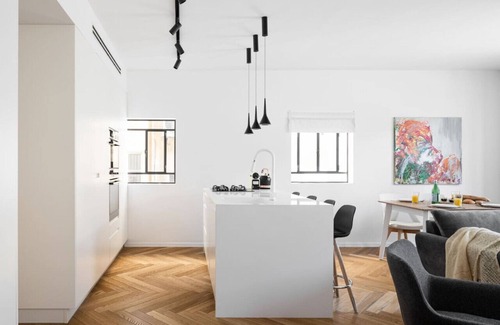 Old North Apartment | Spacious & Modern 3BD Apt by Sea N' Rent