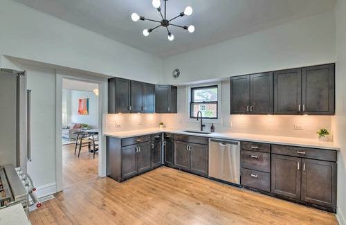 Oak Park House | Spacious Oak Park Home, 11 Mi to Downtown Chicago!