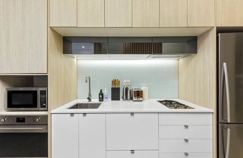 Ashfield Apartment | Spacious One Bed Apt in Ashfield