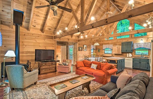 Sky Valley House | Spacious Pet-Friendly Cabin in Sky Valley!