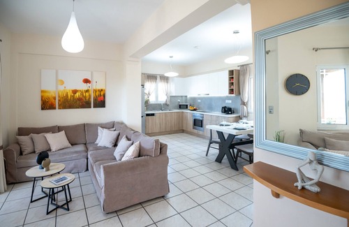 Geropotamos Villa | Spacious & quiet viIla with private pool, bbq and breathtaking view!