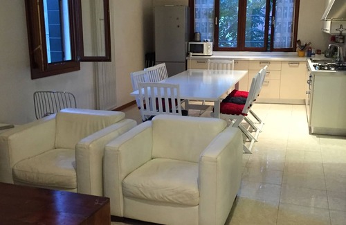 Sant Lucia Apartment | Spacious, restored and bright.