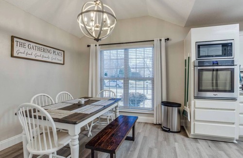 Lewisville House | Spacious Retreat Near DFW Airport, Work & Play