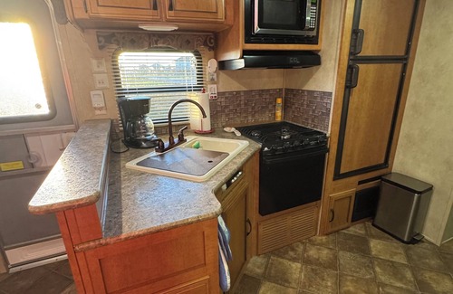 Lake Charles House | Spacious RV with AC in charming Holly Beach