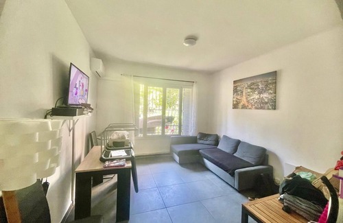 Sainte-Marguerite Apartment | SPACIOUS T3 NEAR PRADO SHOPPING AND VELODROME STADIUM