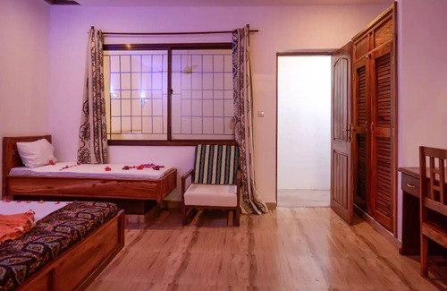 Nungwi Bed & Breakfast | Spacious triple room no2 in nungwi near beach
