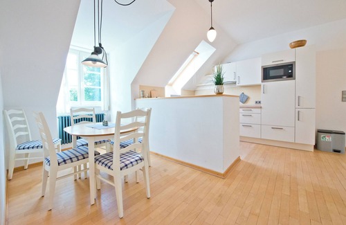 Rheinsberg Apartment | Spacious vacation apartment "Wölfchen" directly at the harbor of Rheinsberg