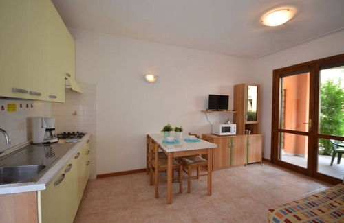 Bibione Pineda Apartment | Spacious Vacation Home in a Poolside Residence