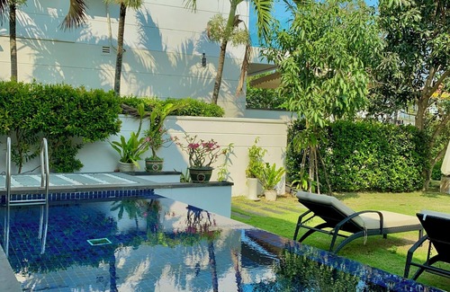 Ngu Hanh Son Villa | Spacious Villa With Private Pool C2