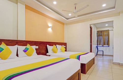 Kattappana Hotel | Sparrows Residency