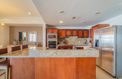 La Paz Condo | Spectacular Sea Views & Access to 2 Beach Clubs