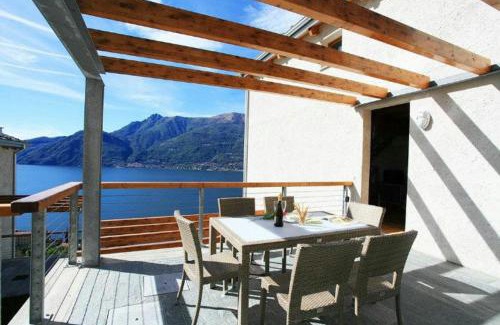 Bellano House | Spectacular views and modern living on Lake Como