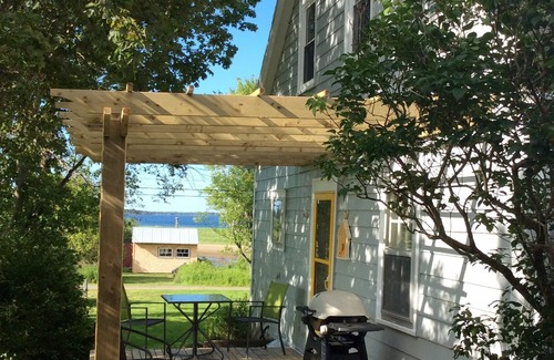 Lower LaHave House | Spectacular views of beach from this waterfront cottage