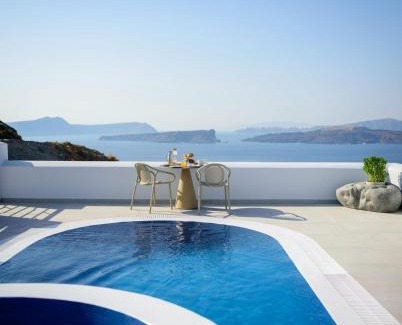 Akrotiri Villa | Splendid Santorini Villa Villa Vista 3 Bedrooms Private Pool & Spa Bath & Breathtaking Sea Views Akrotiri