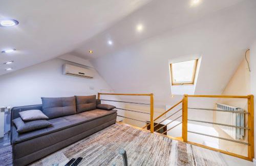 Subcarpathian Province Apartment | Spokojne Zacisze- Apartment in Rzeszów, Free Parking by StayNest