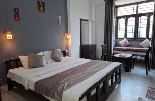 Shavri Colony Hotel | SPOT ON Namaste Guest House