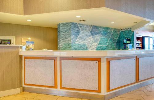 Lawrence Hotel | SpringHill Suites by Marriott Lawrence Downtown