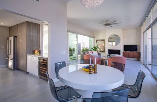 Palm Springs Villa | Springtime in Palm Springs! FANTASTIC WILDFLOWERS! Iconic Property! 29 nite Min.