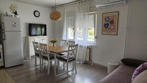 Zagreb Apartment | St Anthony's House with Parking