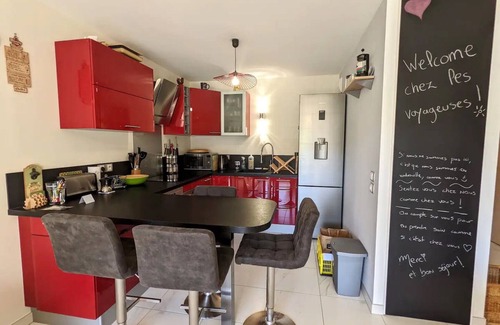 Saint-Jorioz Apartment | ST-JORIOZ centre, appartement avec terrasse , 4PERS