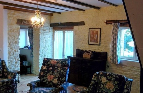 Le Mesnil-Amand House | Stable conversion in idyllic rural location, close to the coast