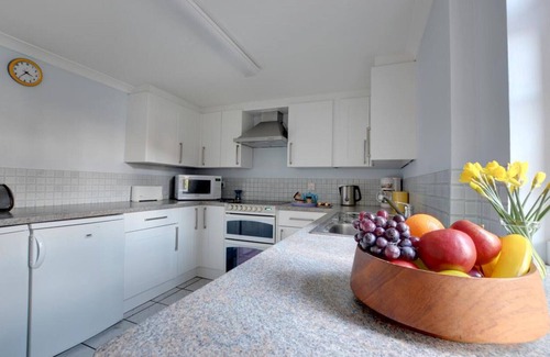 Royal Tunbridge Wells House | Stable Mews Cottage - Two Bedroom House, Sleeps 4