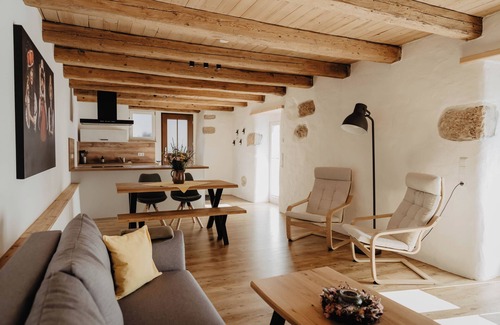 Loffingen Apartment | Stable vacation apartment