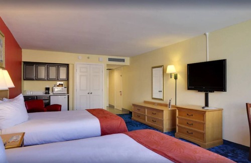 St. Pete Beach Hotel | Standard Boulevard View with 2 Double Beds