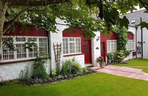 Moffat Cottage | Standard Cottage with Garden View at Balmoral Hotel