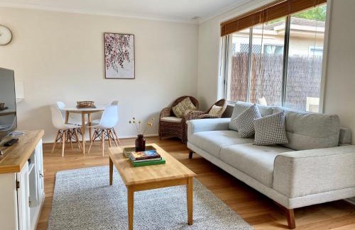 Albury Apartment | Stanley St Villa