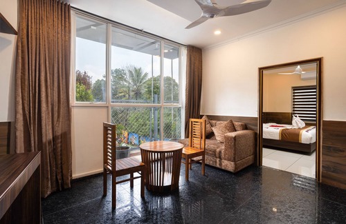 Devikolam Hotel | Star Emirates Luxury Resort and Spa, Munnar