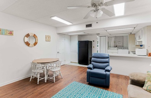 Redington Shores Apartment | Star Of The Gulf A Su